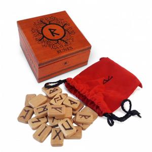 Lo Scarabeo Wooden Runes deluxe