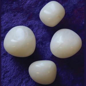 Mineralienfachhandel Agat Vit - White Agate