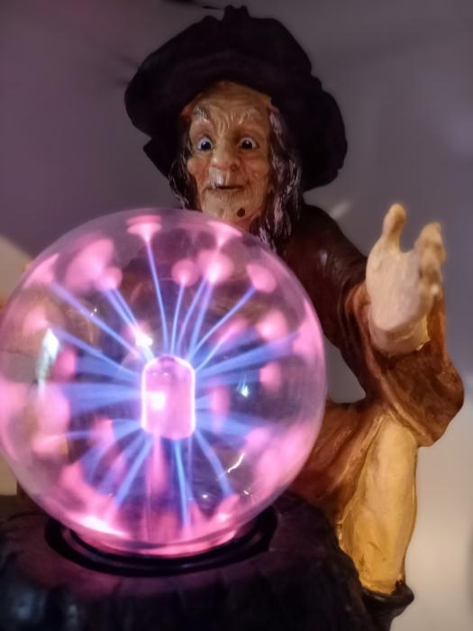 eKnallen Häxa med plasmaboll