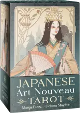 Japanese Art Nouveau Tarot fr&aring;n Lo Scarabeo med japanskinspirerade illustrationer och Art Nouveau-design i en exklusiv tarotlek