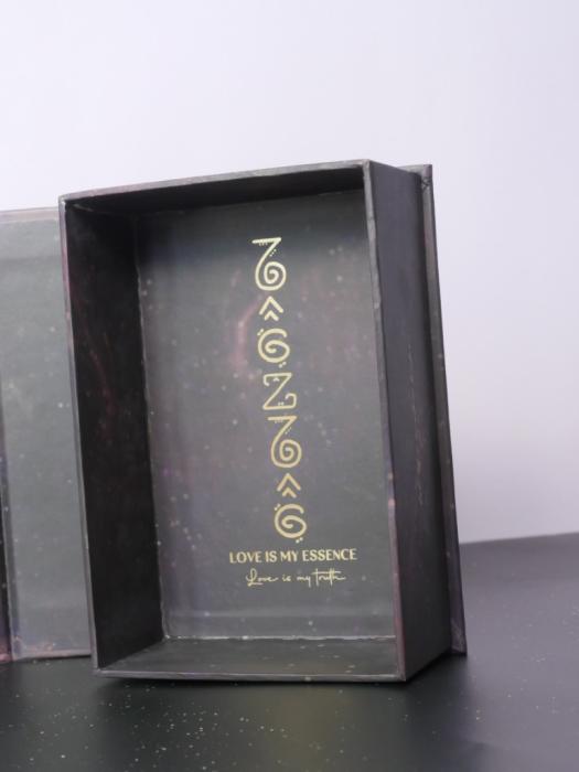  Queens of the Cosmos