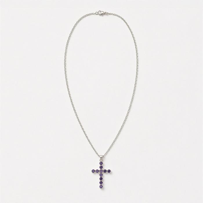 Silverpläterat krucifixhalsband med ametister