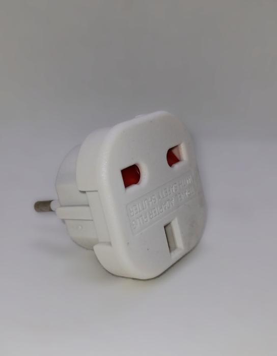 Adapter UK till EU