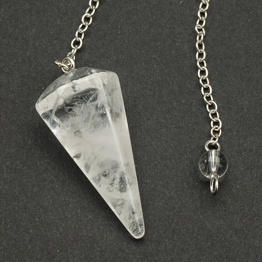 Regnbgsvvar Rock Crystal Quartz Pendulum