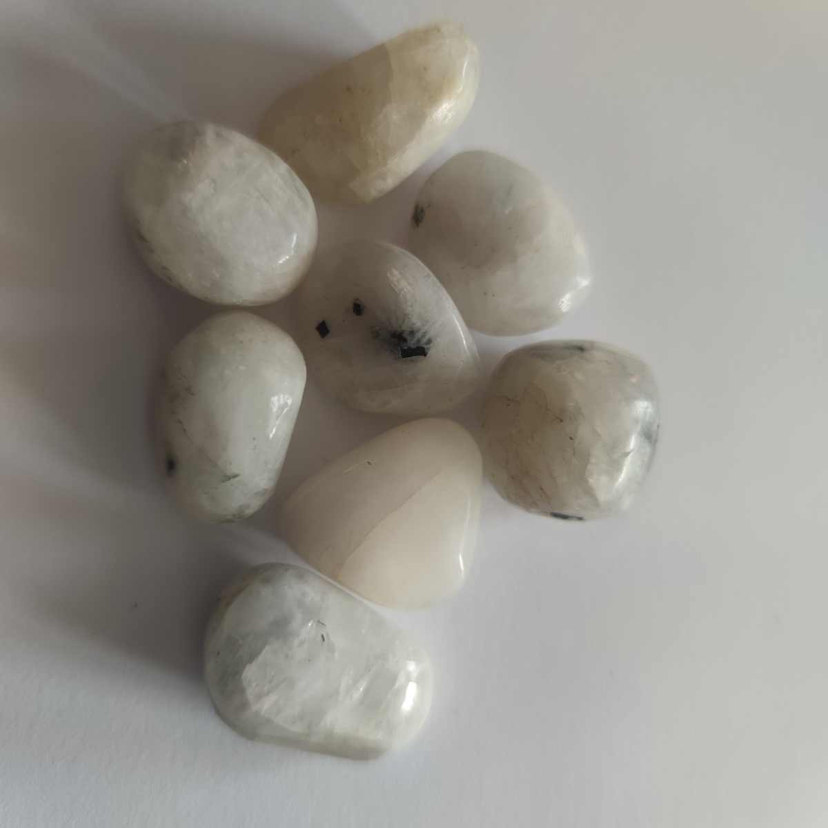 Vit Månsten White Moonstone TarotHuset